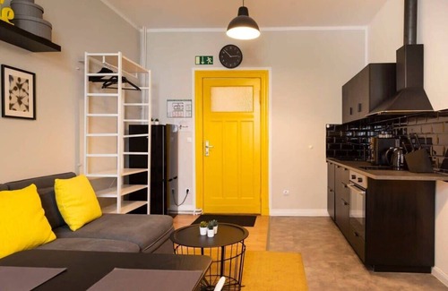 Halensee Apartment | Lovely Apartment in the near of Kudamm