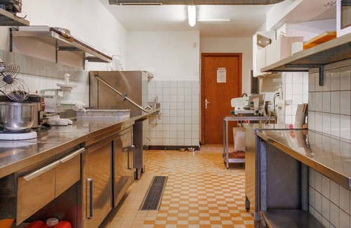 Vercorin House | Lovely apartment in villa for 23 guests with WIFI, hot tub and terrace