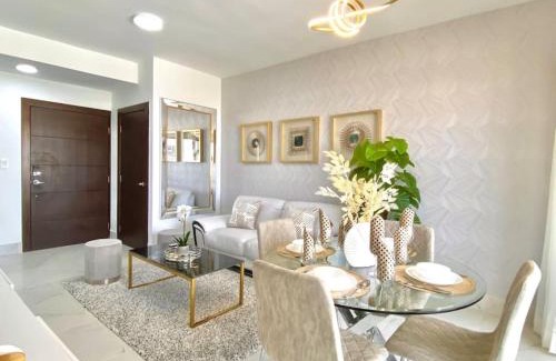 Lope De Vega Apartment | Lovely City Center Condo