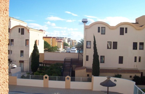 Port Rive Gauche Apartment | LOVELY, COSY APARTMENT