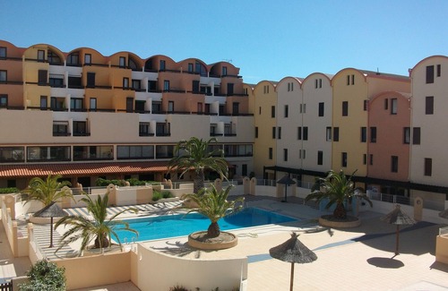 Port Rive Gauche Apartment | LOVELY, COSY APARTMENT