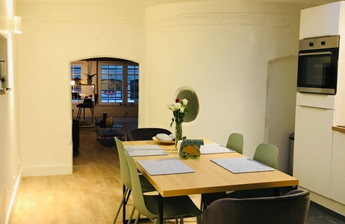 Historic Center Apartment | Lovely, cosy furnished apartment for 4 people. Vieux-Lille with parking