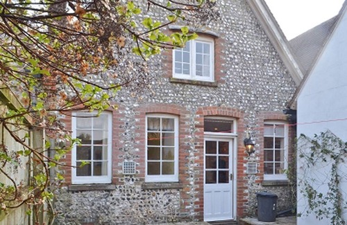 Compton Cottage | Lovely, cosy, village cottage in a beautiful quiet area of the South Downs