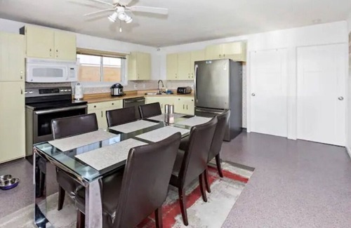 Lowbanks Cottage | Lovely & cozy cottage beach house with private access beach with hot tub