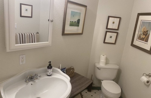 Chama Cabin | Lovely cozy room with great amenities