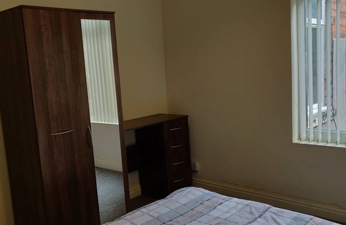Erdington House | Lovely Double Room Near Erdington Railway Station
