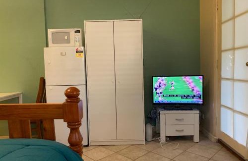 Willetton House | Lovely granny flat