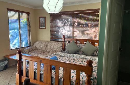 Willetton House | Lovely granny flat