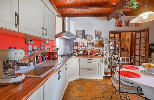 Saint-Privat-des-Vieux House | Lovely home in Saint-Privat-des-Vieux