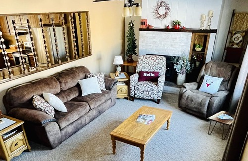 Carrington House | Lovely Home for the family with a huge yard and central location