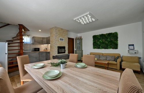 Sveti Ivan Zelina House | Lovely home in Biskupec Zelinski