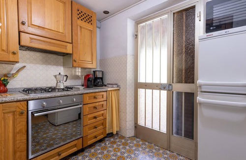 Casone Carpinelli House | Lovely home in Pieve San Lorenzo with jacuzzi