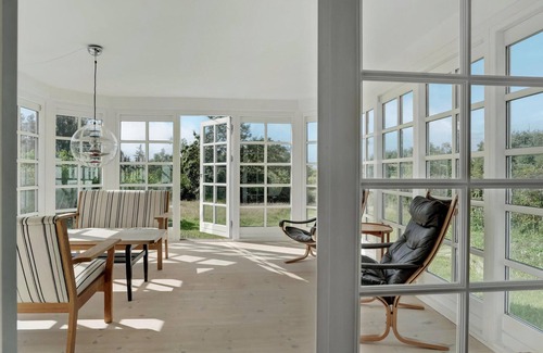 Gjøl House | Lovely home in Aabybro with kitchen