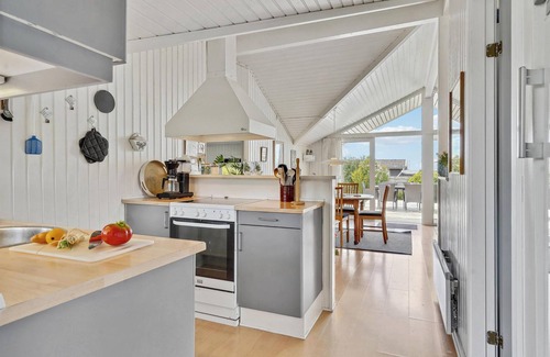 Næs House | Lovely home in Assens with WiFi