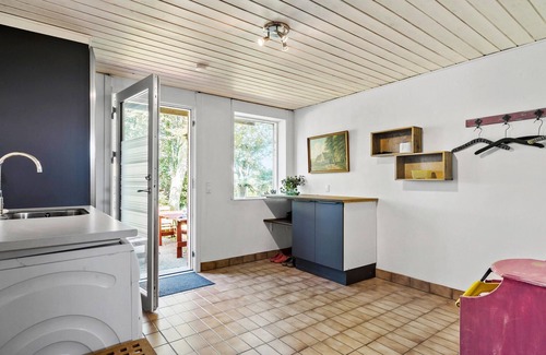 Bøvlingbjerg House | Lovely home in Bøvlingbjerg with WiFi