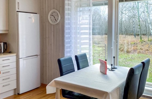 Farjestaden House | Lovely home in Färjestaden with WiFi