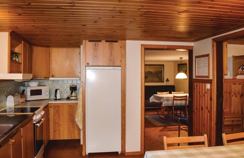 Gemla House | Lovely home in Gemla with sauna