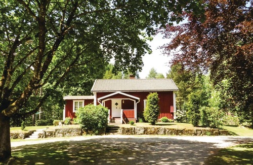 Gemla House | Lovely home in Gemla with sauna