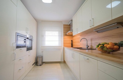 Prolozac House | Lovely home in Glavina Donja with WiFi