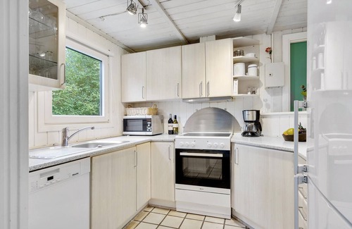 Udsholt Sand House | Lovely home in Græsted with kitchen