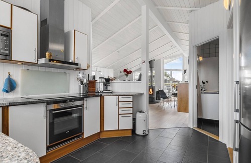 Flovt Strand House | Lovely home in Haderslev with sauna