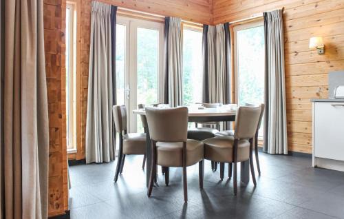 Heel House | Lovely Home In Heel With House Sea View