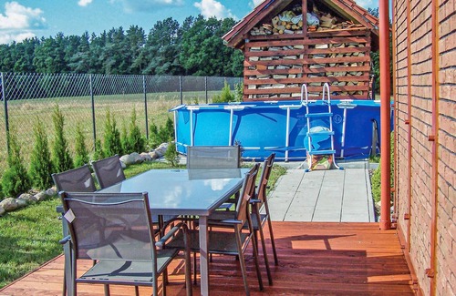 Glowczyce House | Lovely home in Izbica with WiFi