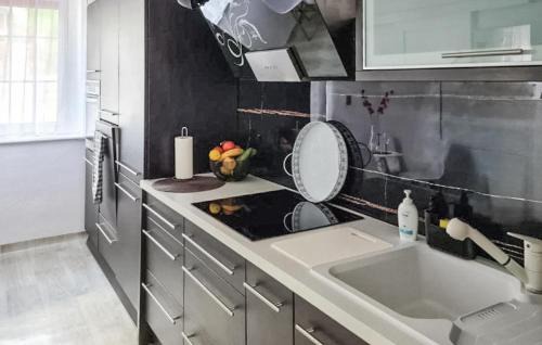 Lubniewice House | Lovely Home In Lubniewice With Wifi