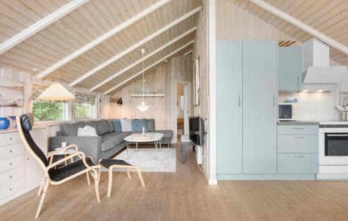 Vejlby Fed House | Lovely Home In Middelfart With Kitchen
