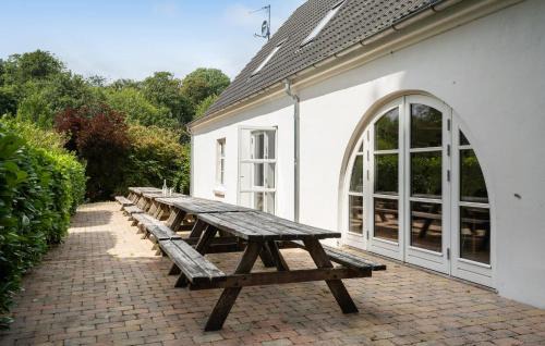 Nimtofte House | Lovely Home In Nimtofte With Wifi