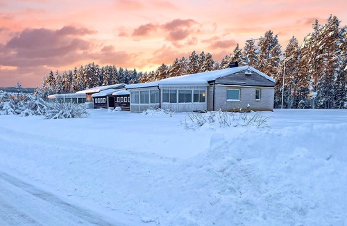 Norrfors House | Lovely home in Norrfors with sauna