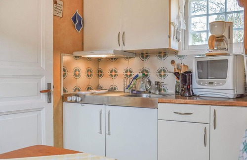 Onsala House | Lovely home in Onsala with kitchenette