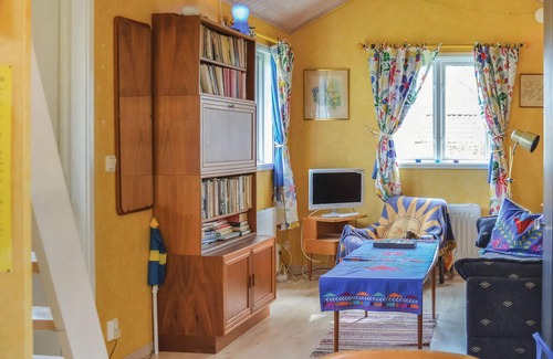 Onsala House | Lovely home in Onsala with kitchenette
