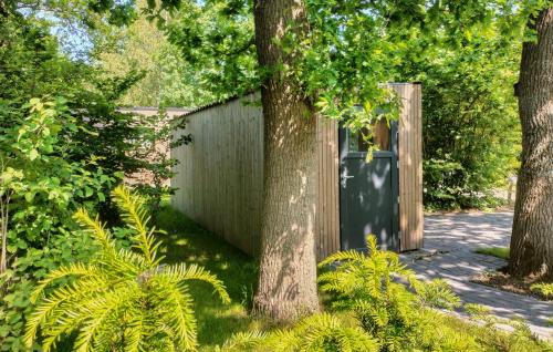 Oosterwolde House | Lovely Home In Oosterwolde With Wifi