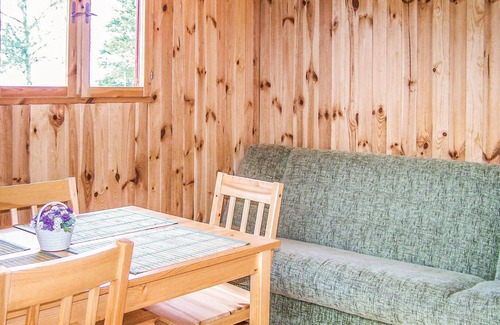 gmina Sianow House | Lovely home in Osieki with kitchenette