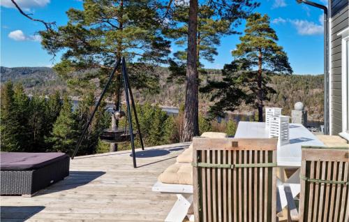 Risor House | Lovely Home In Risør With Sauna