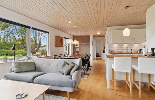 Samsø House | Lovely home in Samsø with WiFi