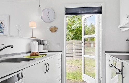Samsø House | Lovely home in Samsø with WiFi