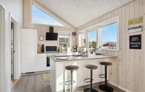 Grønninghoved Strand House | Lovely Home In Sjølund