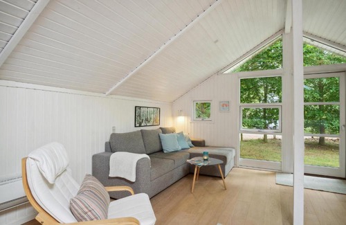 Sklskr House | Lovely Home In Skælskør With Kitchen