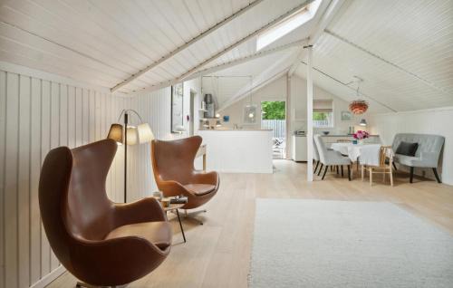 Sklskr House | Lovely Home In Skælskør With Kitchen