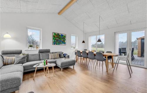 Ringkøbing-Skjern Municipality House | Lovely Home In Skjern With Sauna
