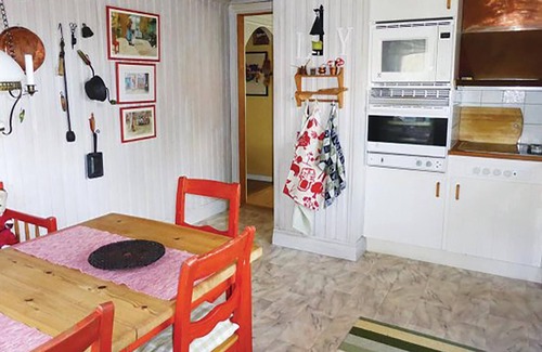 Spanga - Tensta House | Lovely home in Spånga with kitchen