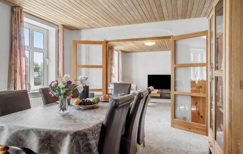 Hvidbjerg House | Lovely Home In Thyholm With Wifi