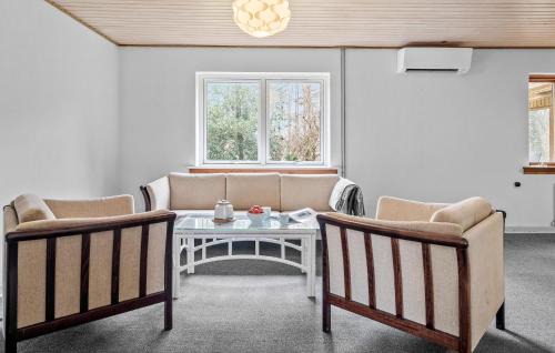 Vemb House | Lovely Home In Vemb With House Sea View