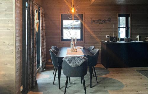 Bjerkreim House | Lovely Home In Vikeså With Kitchen