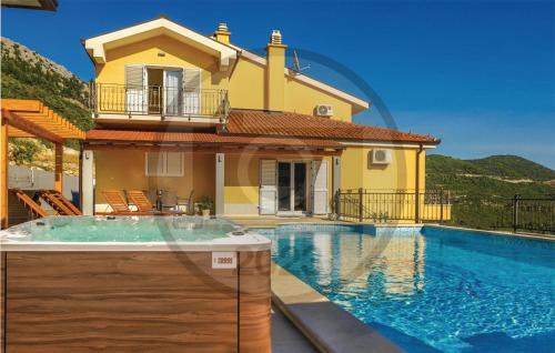 Vrgorac House | Lovely Home In Vrgorac With Sauna