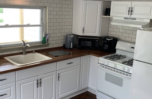 Lapeer House | Lovely Home located in Lapeer MI.