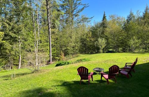 Eastern Vermont House | Lovely home near Stowe, shopping and trails