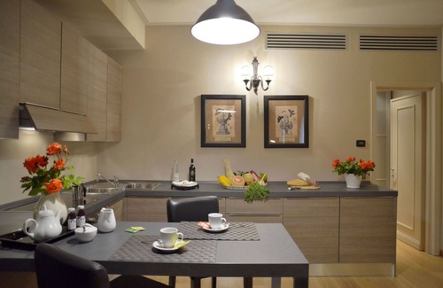 San Casciano dei Bagni Apartment | Lovely apartment for 2 people with pool, A/C, WIFI, TV, terrace and parking
